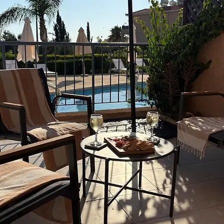 Spacious 2 Bedroom House With Great Views * 佩亚