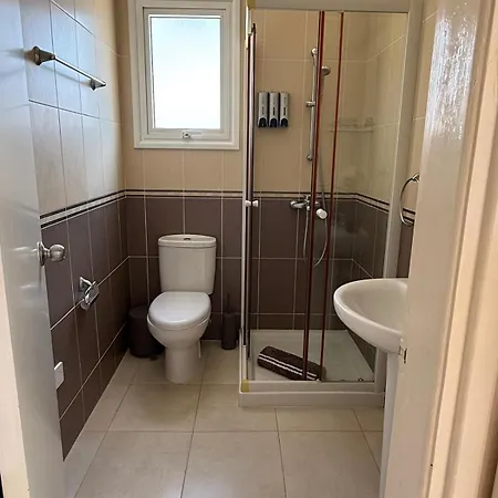 度假居 Spacious 2 Bedroom House With Great Views 佩亚