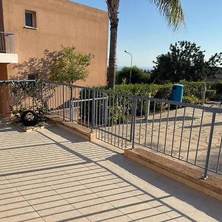 Spacious 2 Bedroom House With Great Views * 佩亚