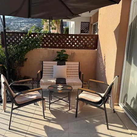 度假居 Spacious 2 Bedroom House With Great Views *