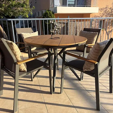 度假居 Spacious 2 Bedroom House With Great Views 佩亚