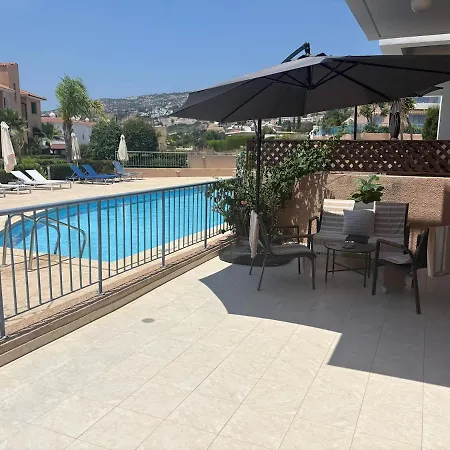 Spacious 2 Bedroom House With Great Views * 佩亚